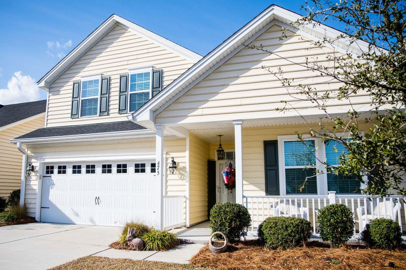 475 Whispering Breeze Ln, Summerville, SC 29486
