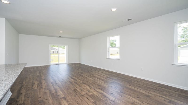 147 Sweet Cherry Ln, Summerville, SC 29486