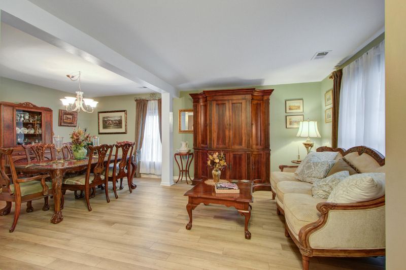 104 Mcgrady Dr, Ladson, SC 29456