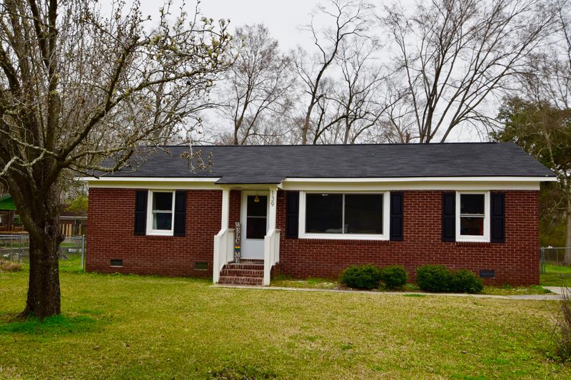 139 Keenan Ave, Goose Creek, SC 29445