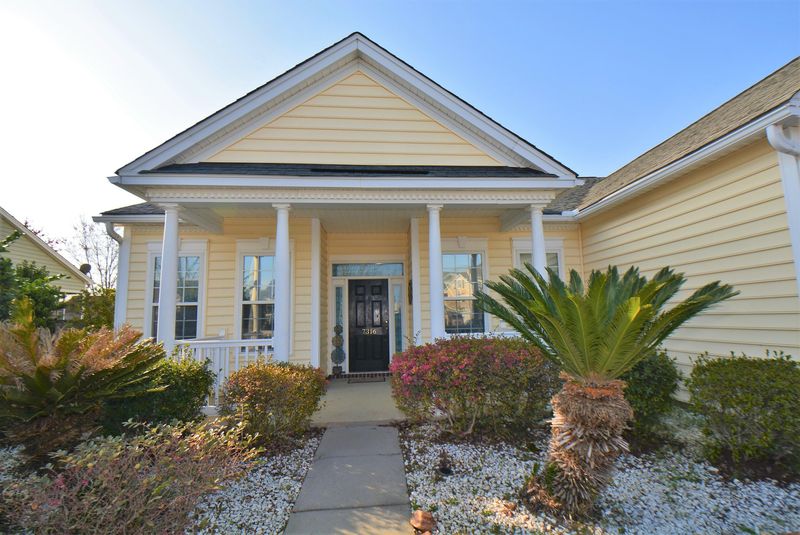 7316 Coopers Hawk Dr, Hanahan, SC 29410
