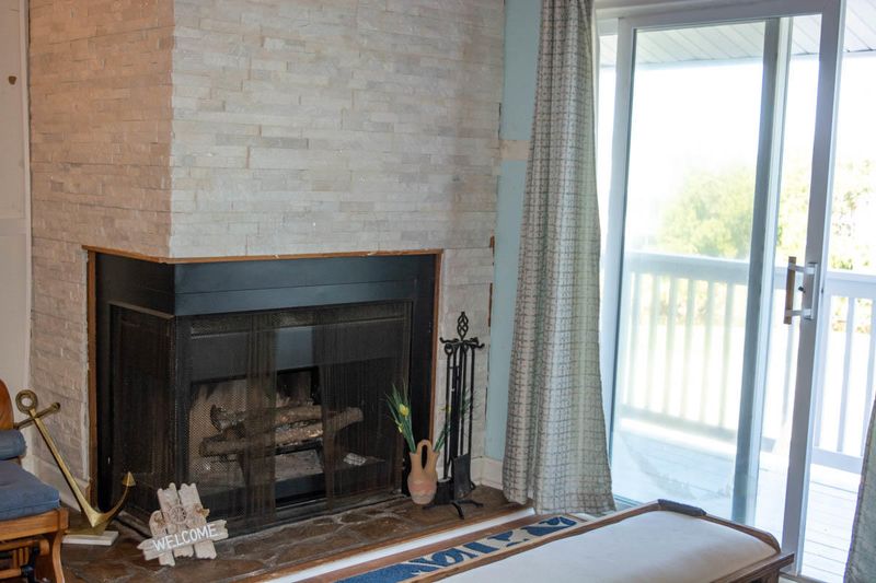 244 Driftwood Ln, Edisto Beach, SC 29438