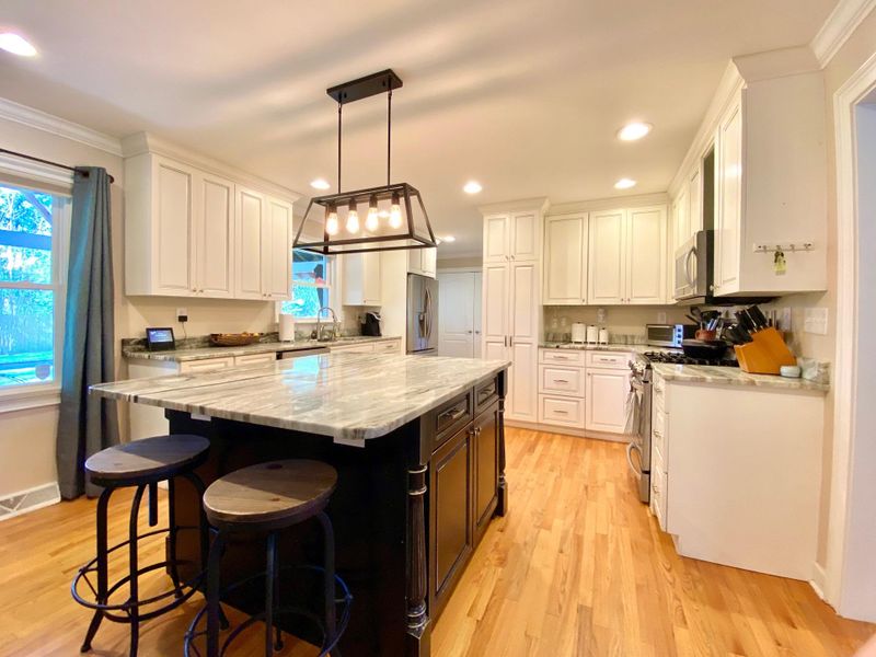 843 Wellington Dr, Charleston, SC 29412