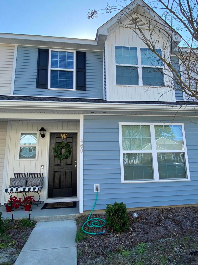 460 Truman Dr, Goose Creek, SC 29445