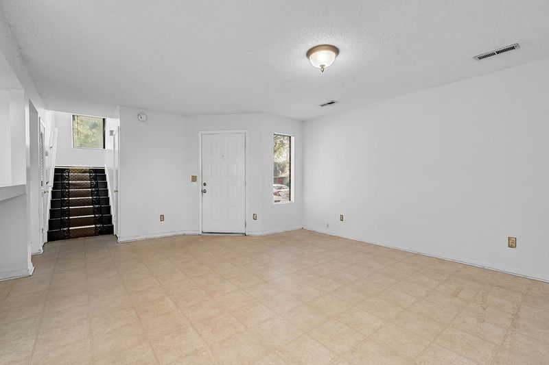 2161 Spoleto Ln, North Charleston, SC 29406