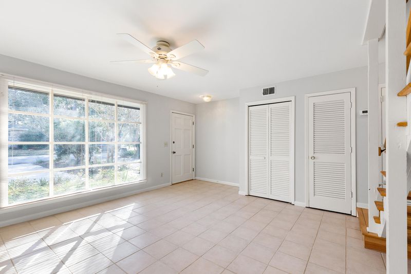 11 5th Ave, Charleston, SC 29403
