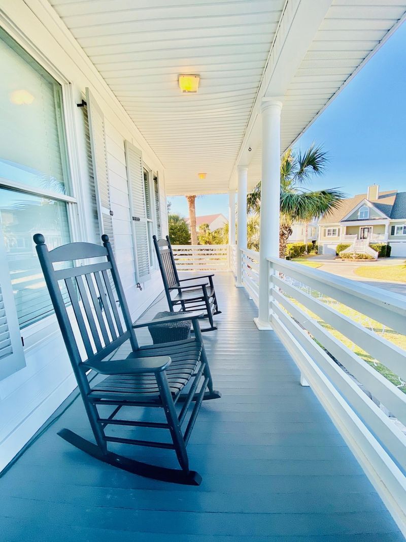 1 Intracoastal Ct, Isle Of Palms, SC 29451