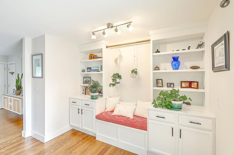 1413 Rainbow Rd, Charleston, SC 29412