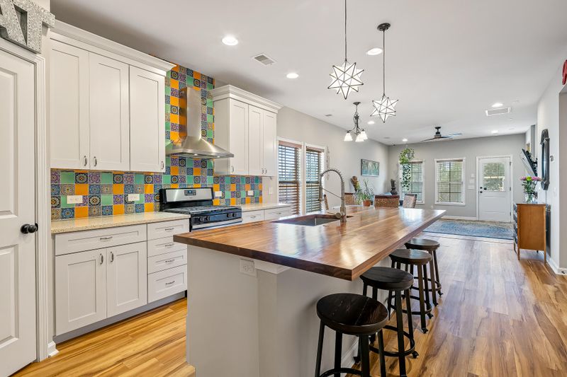 124 Chaste Tree Cir, Goose Creek, SC 29445