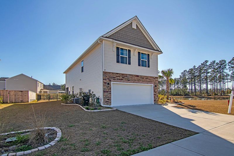 107 Greenwich Dr, Summerville, SC 29486