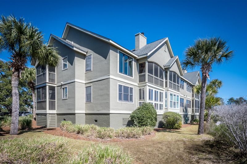 2128 Landfall Way, Seabrook Island, SC 29455