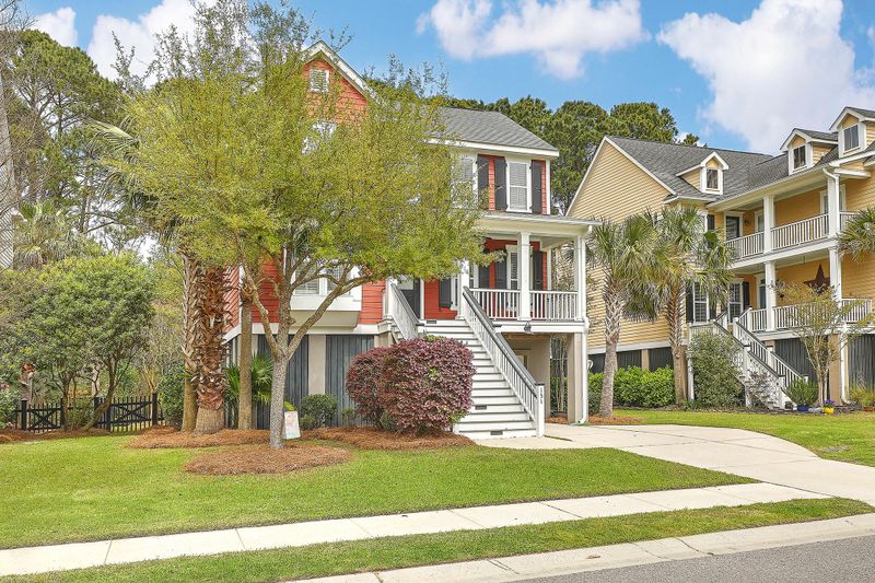 131 Sandshell Dr, Wando, SC 29492