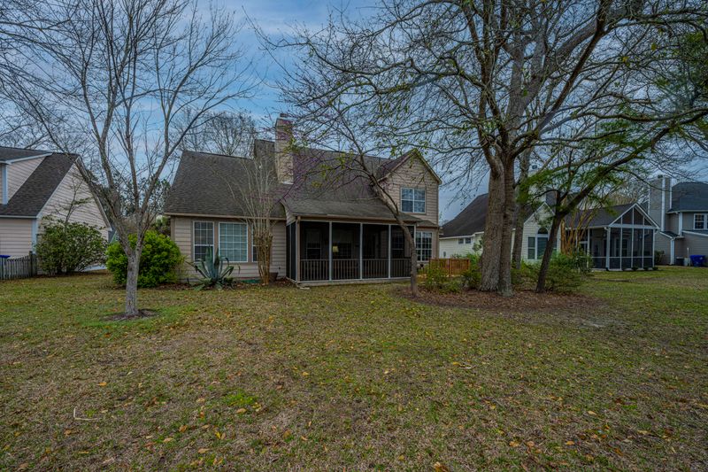 2840 Colonnade Dr, Mount Pleasant, SC 29466