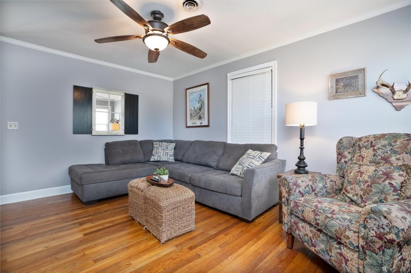 301 Circle Dr, Summerville, SC 29485