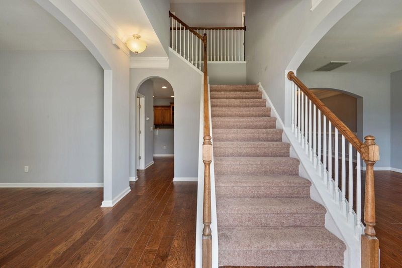 541 Chaff Ln, Moncks Corner, SC 29461