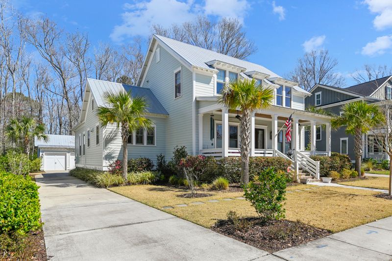 1546 Lindsey Creek Dr, Mount Pleasant, SC 29466