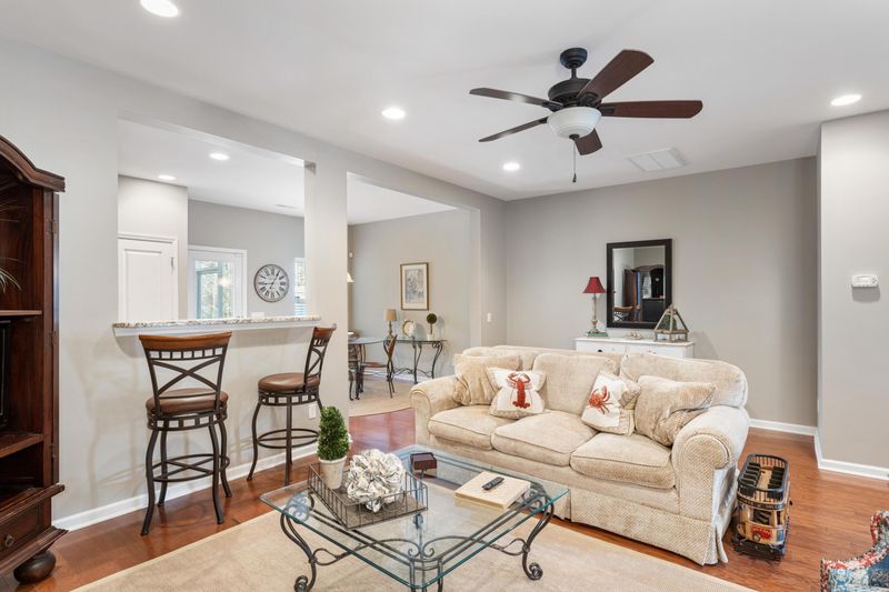 1841 Heldsberg Dr, Charleston, SC 29414