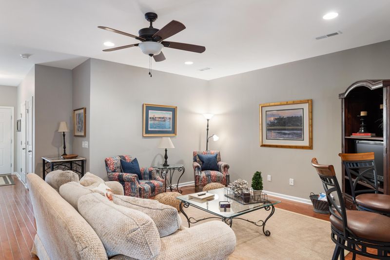 1841 Heldsberg Dr, Charleston, SC 29414