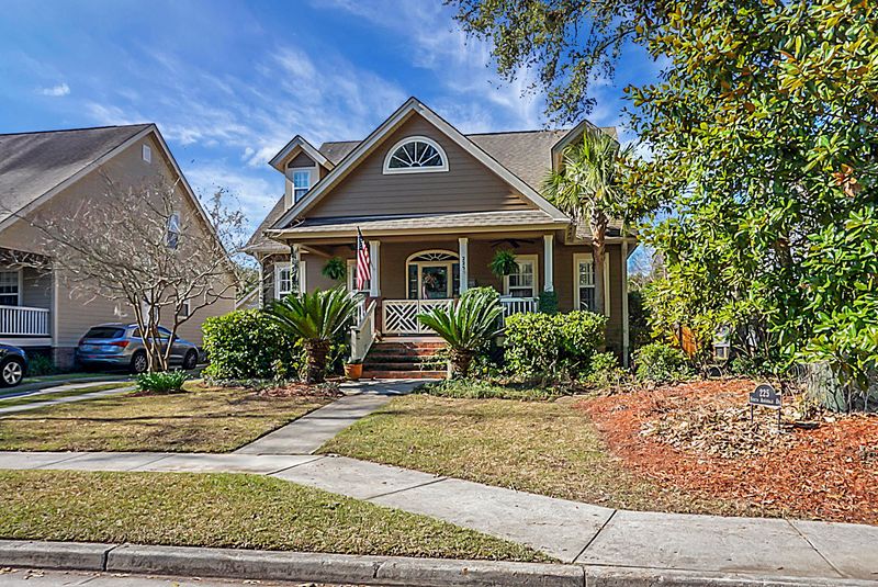 225 N Ainsdale Dr, Charleston, SC 29414