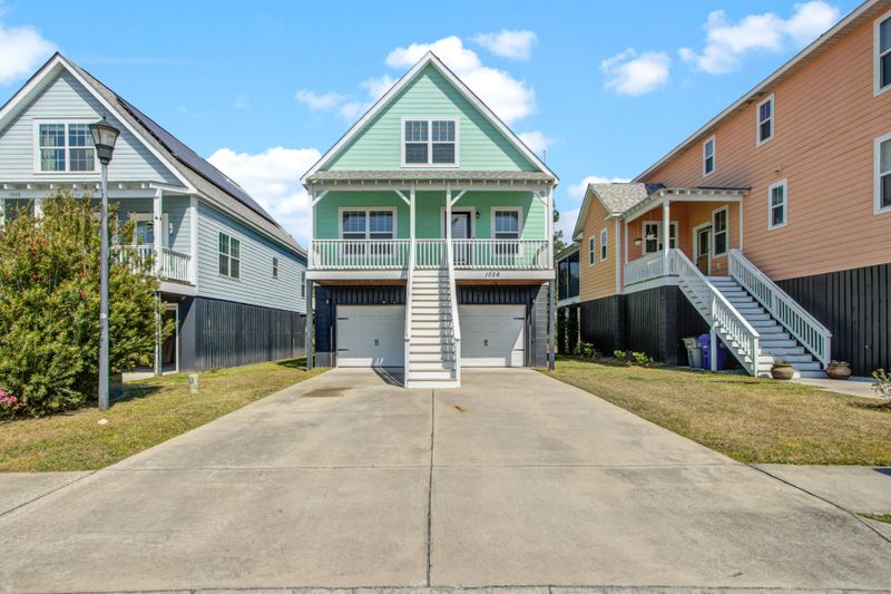 1026 Hunley Waters Cir, North Charleston, SC 29405