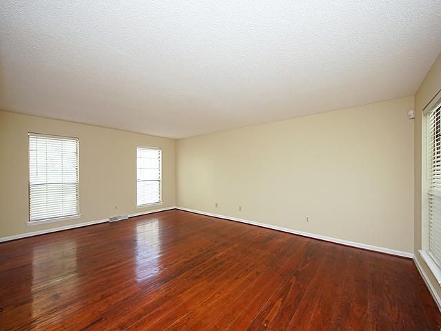 127 Botany Bay Blvd, North Charleston, SC 29418