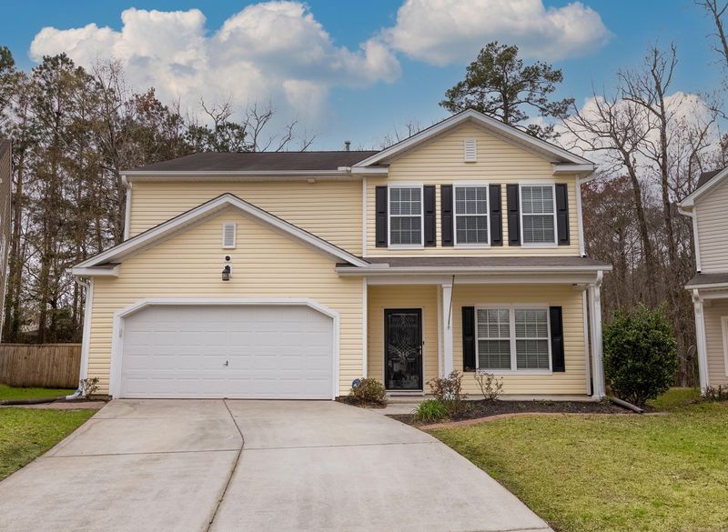 210 Willet Dr, Summerville, SC 29485