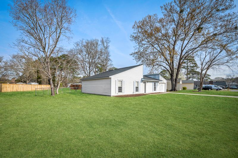 102 Marion Rd, Summerville, SC 29486
