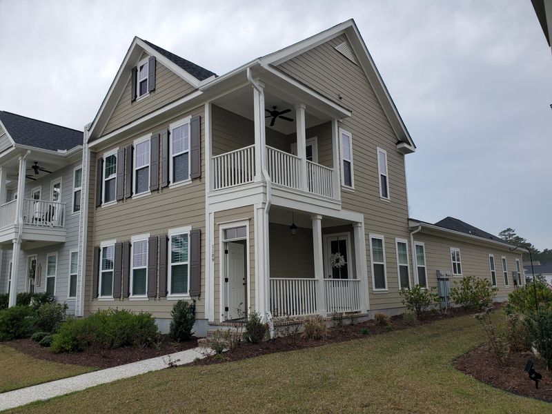 1109 Neighborhood Ln, Hollywood, SC 29470