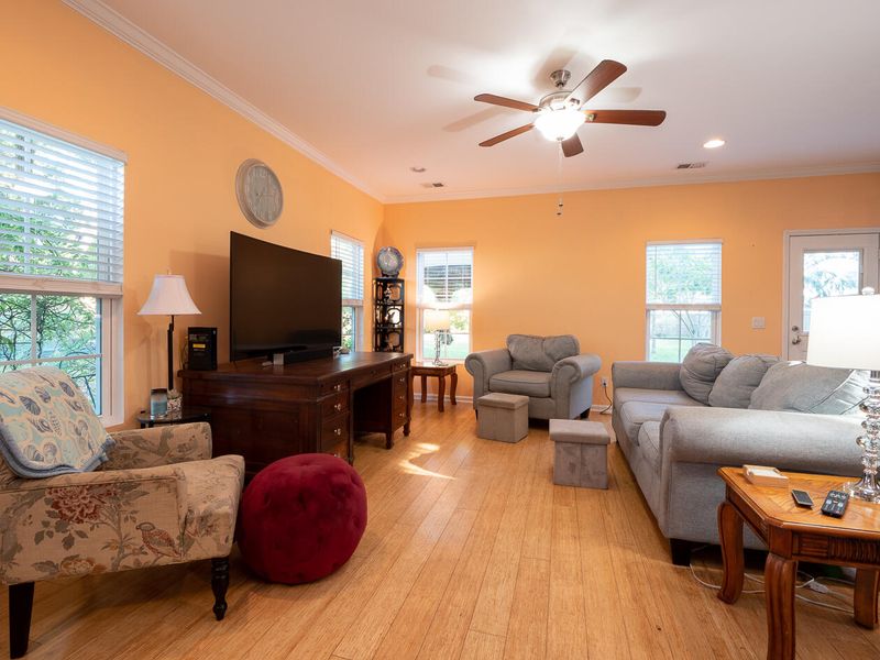 3336 Pavilion Lake Dr, Johns Island, SC 29455