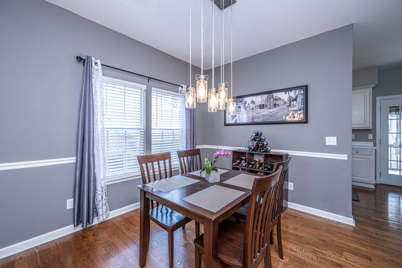 813 Harbor Pl Dr, Charleston, SC 29412
