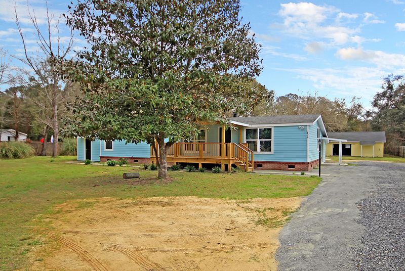 108 Messina St, Moncks Corner, SC 29461