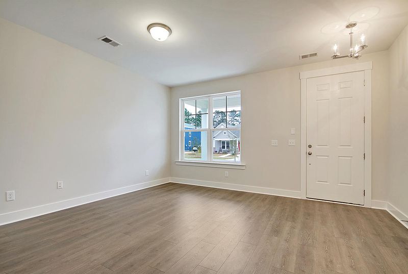 113 Philips Park St, Summerville, SC 29486
