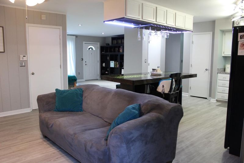 308 Clearwater Dr, Goose Creek, SC 29445