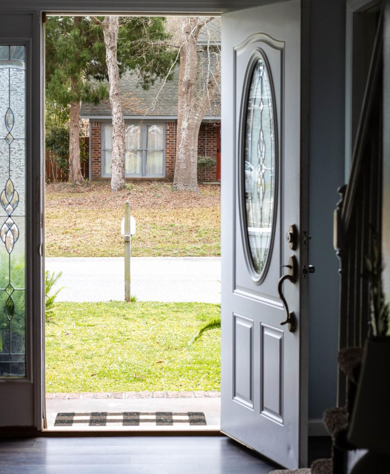 208 Knightsbridge Dr, North Charleston, SC 29418