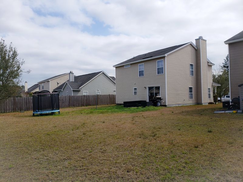 273 Avonshire Dr, Summerville, SC 29483