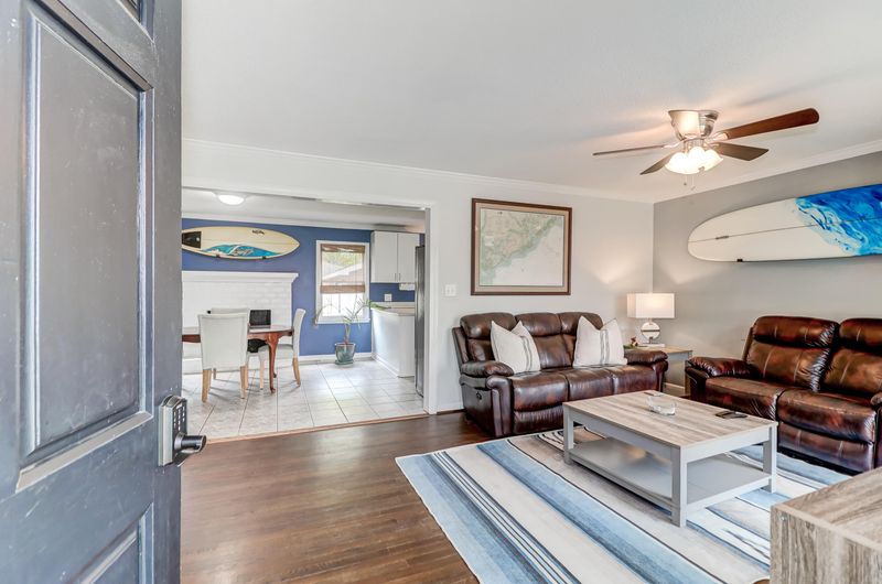 1263 Valley Forge Dr, Charleston, SC 29412