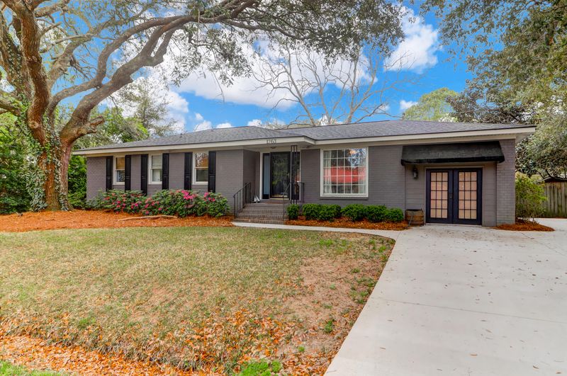 1263 Valley Forge Dr, Charleston, SC 29412