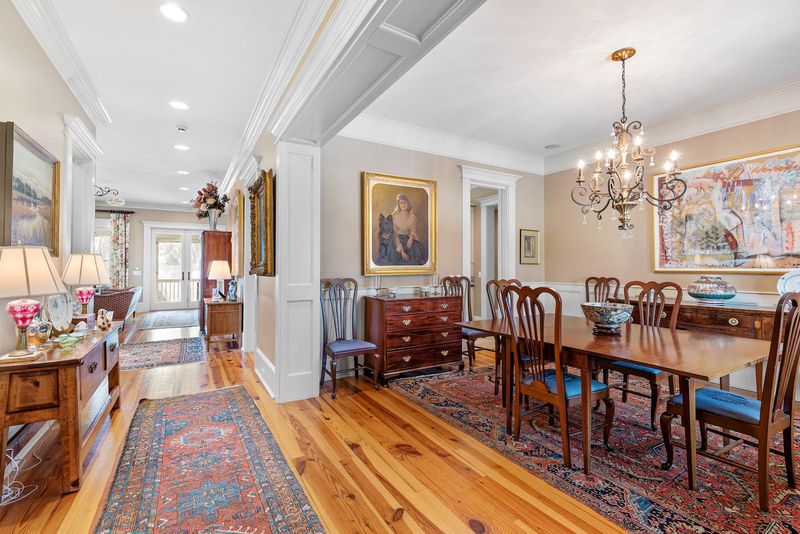 739 3rd St, Mount Pleasant, SC 29464