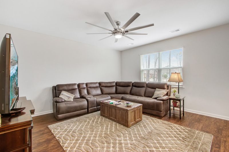 428 Buckhannon Ln, Moncks Corner, SC 29461