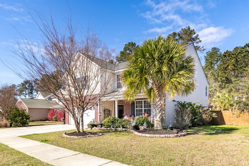 301 Deep River Rd, Summerville, SC 29486
