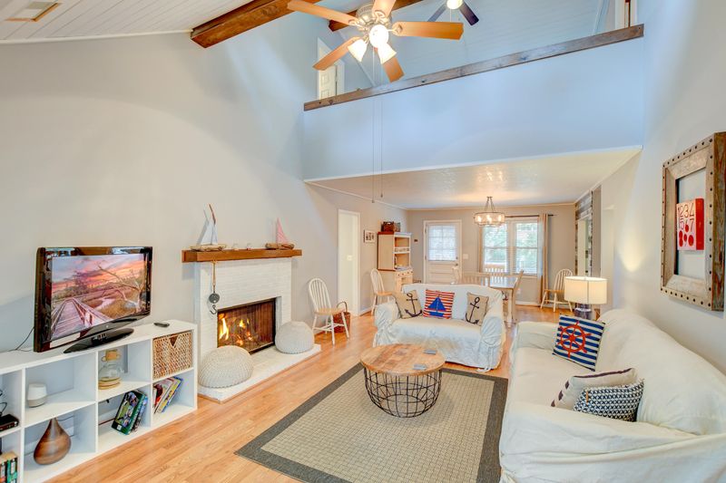 529 Cobby Creek Ln, Seabrook Island, SC 29455