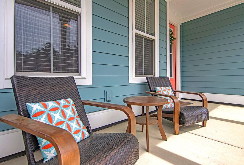 220 Ribbon Rd, Summerville, SC 29483