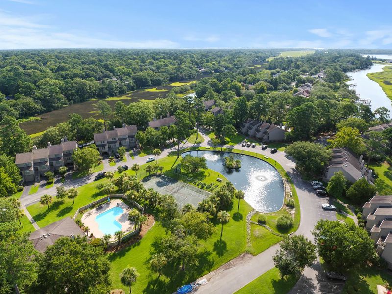 142 River Breeze Dr #52, Charleston, SC 29407