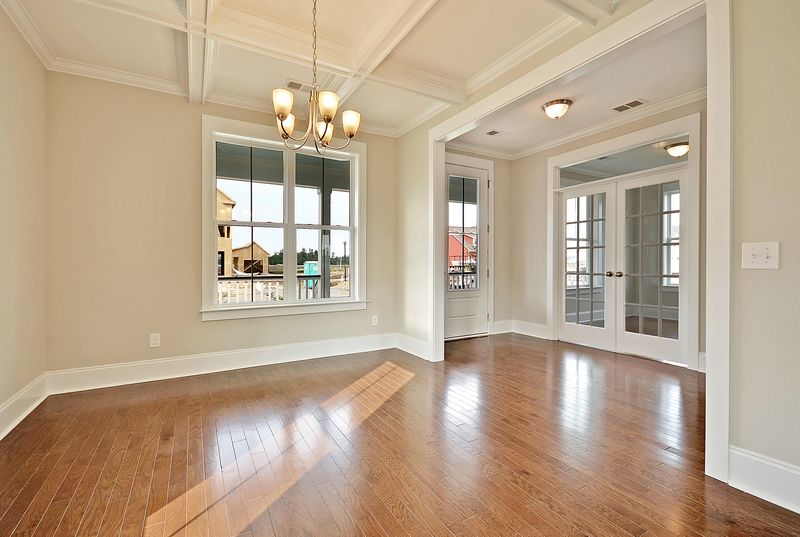 881 Carnes Crossing, Summerville, SC 29486