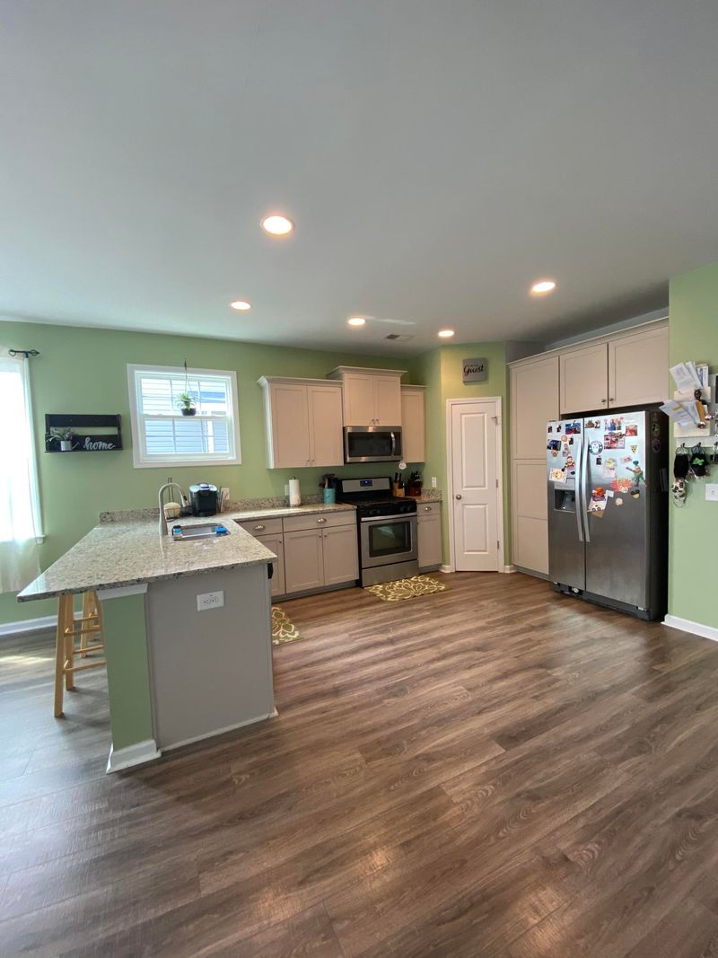 115 Cooks Rest Ln, Moncks Corner, SC 29461