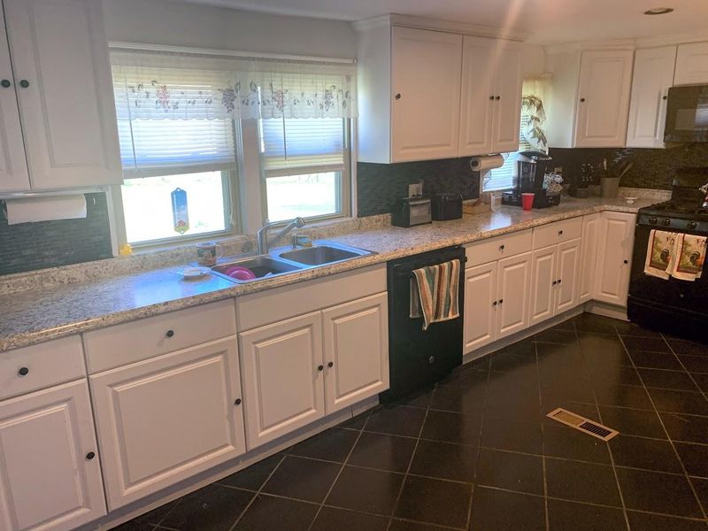 1063 Spring Plains Rd, Cross, SC 29436