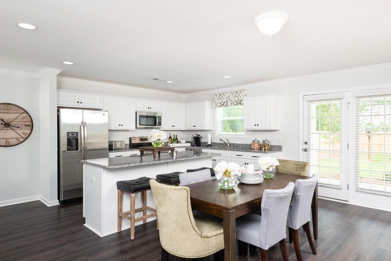 174 Clydesdale Cir, Summerville, SC 29486