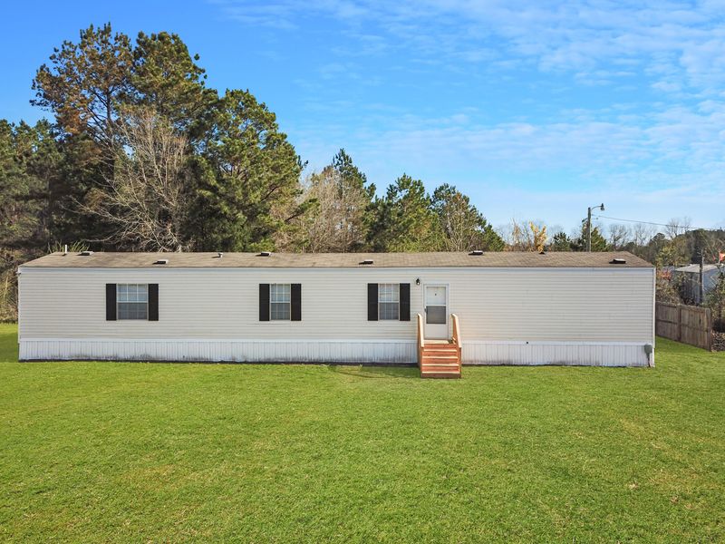 1152 Short Cut Rd, Dorchester, SC 29437