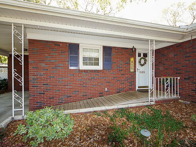 1529 Downing St, Charleston, SC 29407