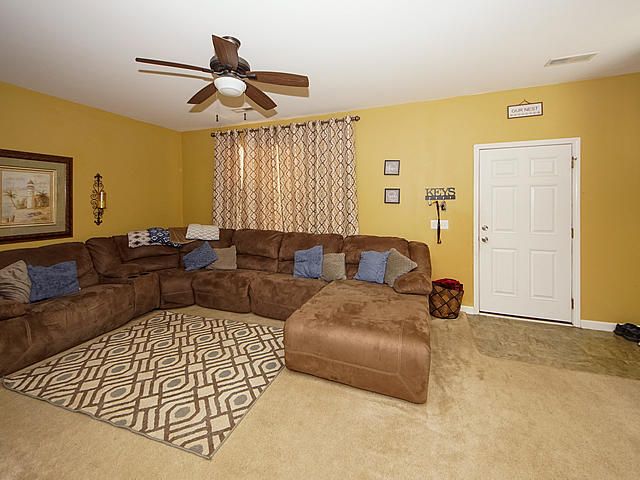 418 Farrow Ct, Moncks Corner, SC 29461